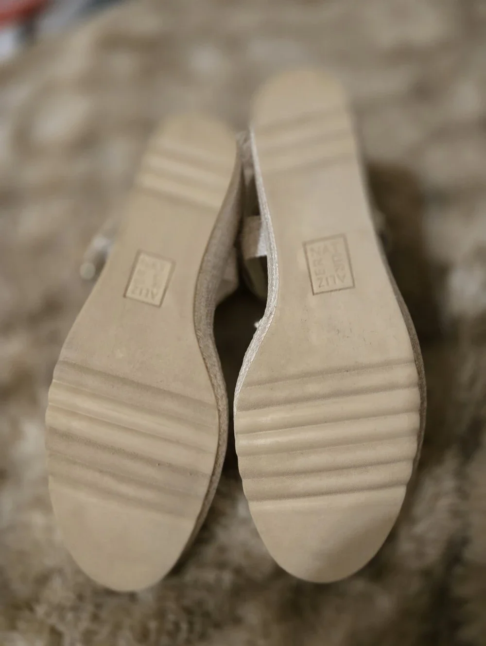 NWOT Naturalizer Stella4 Strappy Sandals